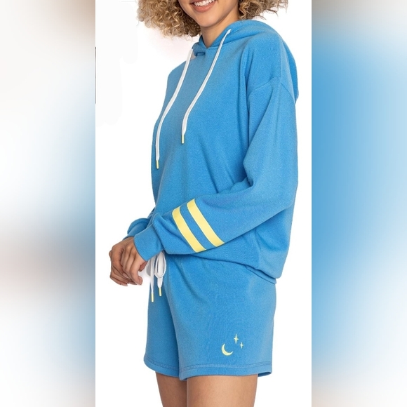 *NWT*Beautiful Ladies ~PJ SALVAGE~The Summer I Turned Pretty Soft Plush Pajamas - Picture 4 of 16